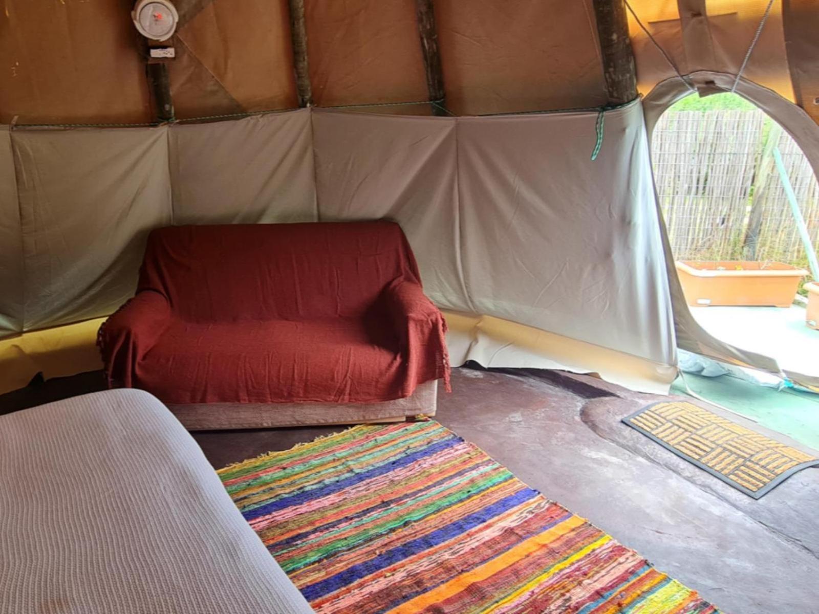 Tsitsikamma Wolf Sanctuary Eco Cabins & Teepees Stormsrivier Bilik gambar